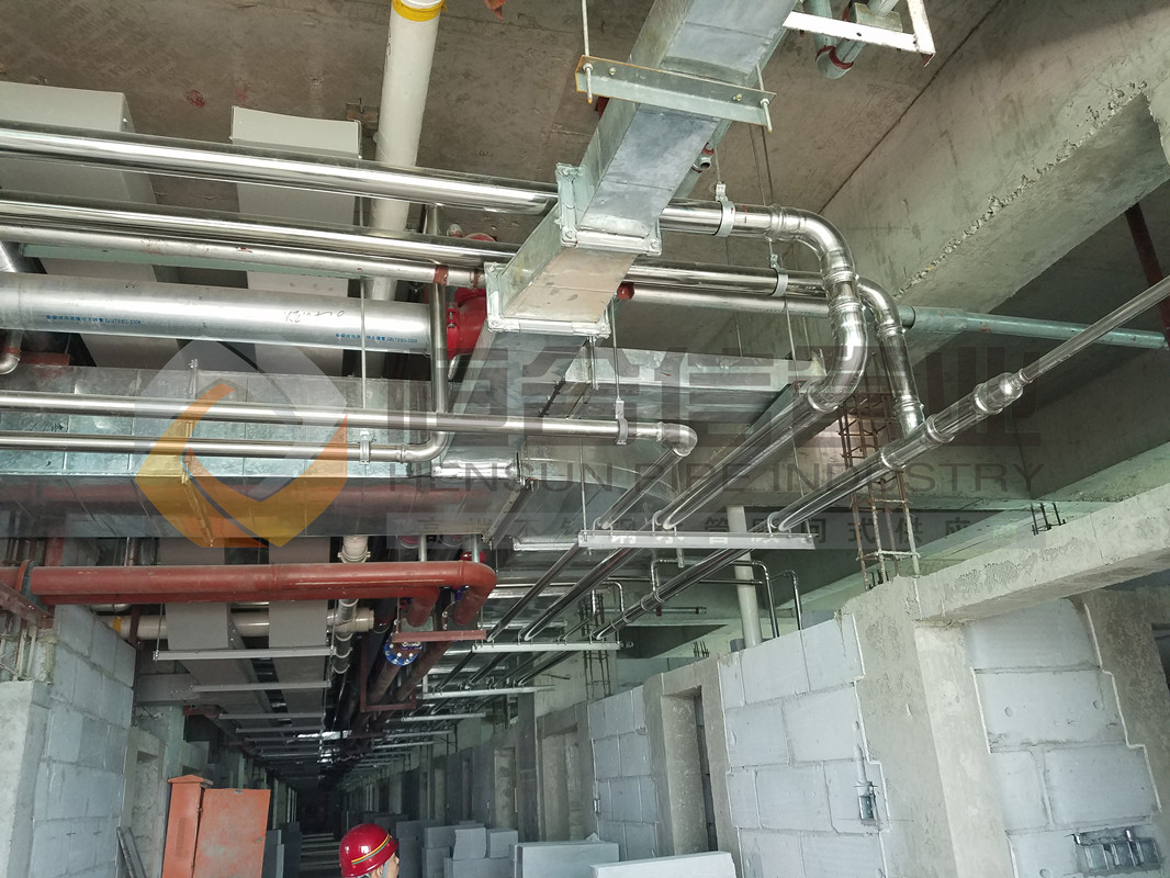 鋼材、管道及加工件現(xiàn)場(chǎng)裝卸、堆放和儲(chǔ)存要求